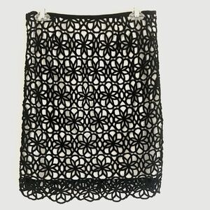 Anthropologie Embroidered Lace Pattern Pencil Skirt